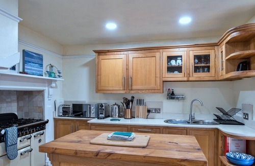 Kingsand House | Finest Retreats - Kelvin House