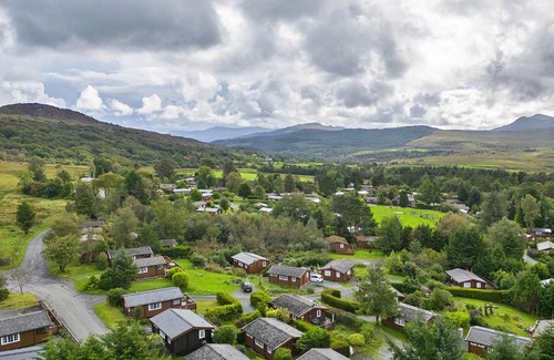 Bronaber House | Finest Retreats - Mountain View