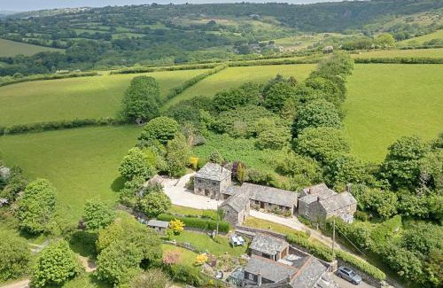 Saint Breward House | Finest Retreats - Rowella Cottage