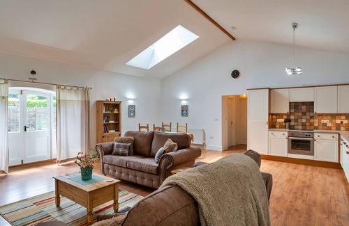 Saint Columb Major Cottage | Finest Retreats | Sweetpea Barn