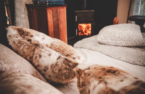 Beaworthy House | Finest Retreats - The Tree House - Eco-Friendly, Back to Nature Experience