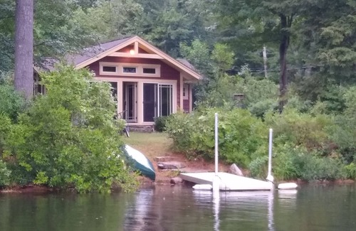 Rindge Cottage | Finnish Cabin with Sauna on Lake Monomonac