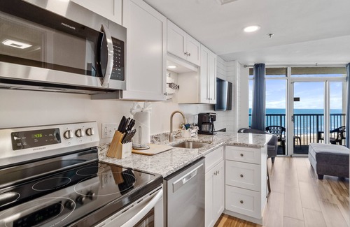 Arcadian Shores Apartment | Fireplace & Direct Ocean Views! Cozy Winter Deals!