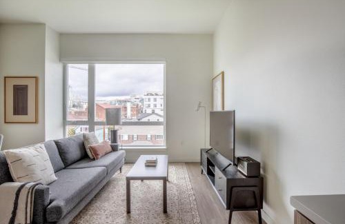 Yesler Terrace Apartment | First Hill 1br w gym lounge nr soccer field SEA-543