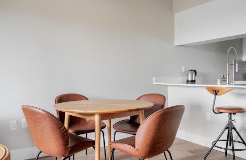 Yesler Terrace Apartment | First Hill 1br w lounge gym rooftop SEA-696