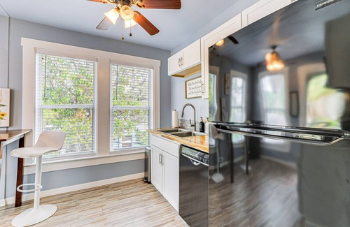 Trailer Estates Apartment | Fish, Relax & Repeat: Palmetto Unit w/Patio!