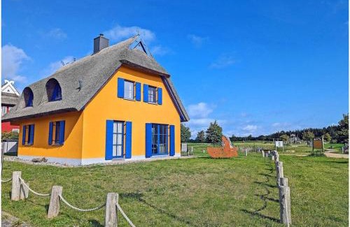 Glowe House | Fisherman's cabin Comfortable holiday residence