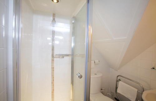 Tiverton Hotel | Fisherman's Cot, Tiverton by Marston's Inns