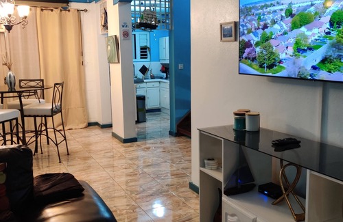 Ocho Rios Apartment | Fisherman's Point Ocean View Hotel