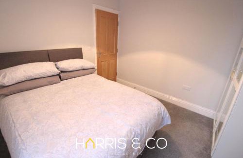 Fleetwood Apartment | Fishermans View