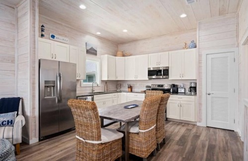 Rockport House | Fishful Thinking! Pool on the water, Kayaking & Fishing