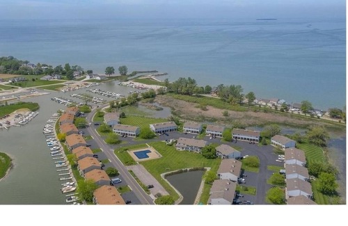 Oak Harbor Condo | Fishing Capital of the World!