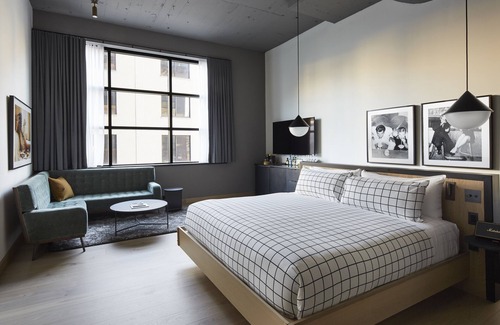 Center City West Hotel | Fitler Club