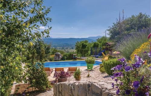 Imotski House | Five-Bedroom Holiday Home In Vinjani Donji