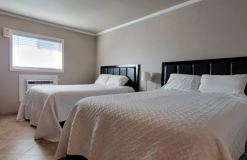Eunice Hotel | Five Star Inn