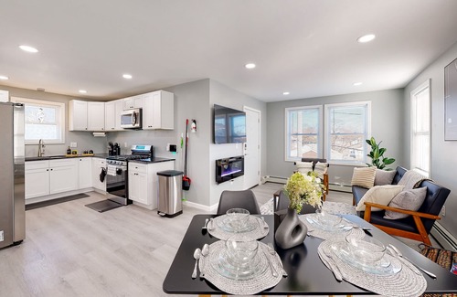 Providence Condo | Five75 Lux PROV - Suite 2 Mins Away From Federal Hill