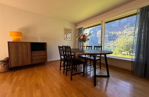 Flåm House | Flåm Fjord Panorama House