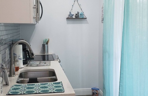 Sailboat Bend House | Flamingle here near Las Olas, Fort Lauderdale Beach & FLL Airport-near all