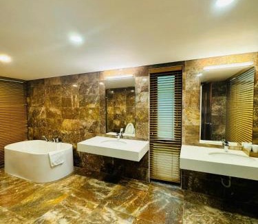 Ngoc Thanh Hotel | Flamingo Đại Lải Resort