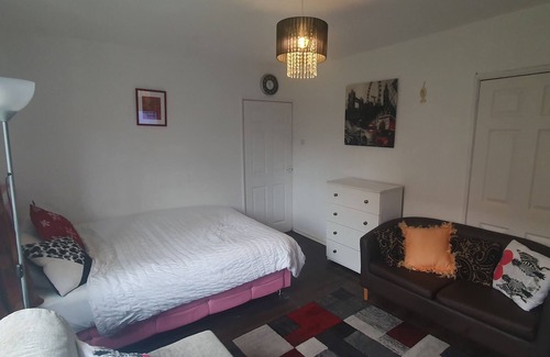 Stockwell Apartment | FLAT 1 BARTON COURT ,JEFFERY'S ROAD STOCKWELL, LONDON, UK