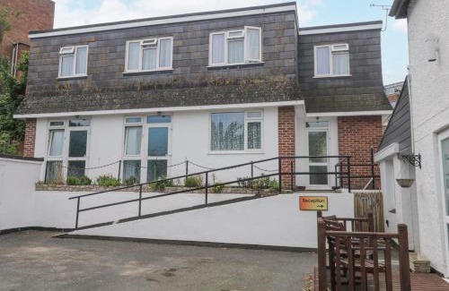 St. Michaels House | Flat 1A, Big Tree Holiday Flats