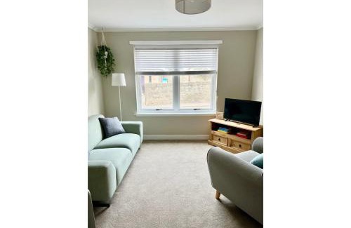 Nairn Apartment | Flat by the Firth - Stay in the heart of Nairn