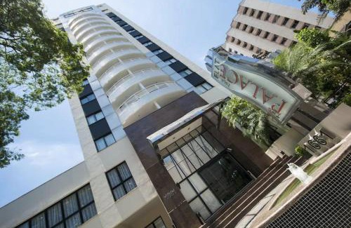 Indianopolis Apartment | Flat Hotel The Palace com cozinha e sacada