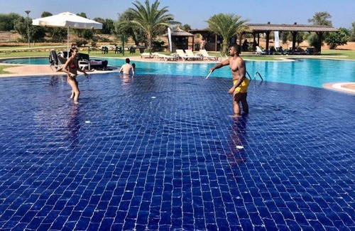 Bafra Apartment | Flat w Shared Pool near Beach in Iskele