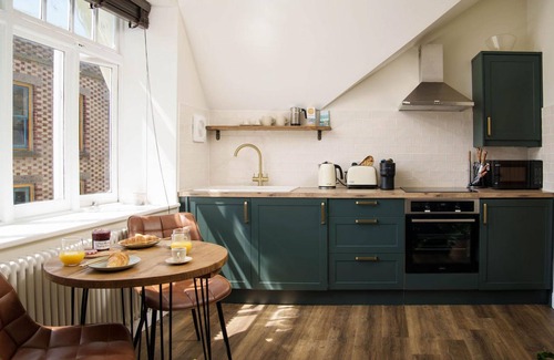 Chysauster Apartment | Flat2-cwh One Bedroom Apartment Central Penzance