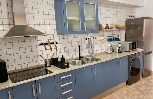 Playa de Arinaga Apartment | FlatsBahiaArinaga En Playa de Arinaga con garaje