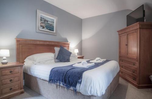 Llanddowror House | Fletcher Coach House - 3 Bedroom Cottage - Pendine