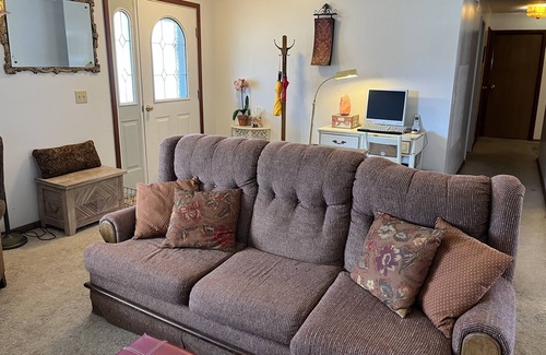 Oneonta House | Fleur de Lis - Ranch home near Oneonta baseball tournaments, fire pit