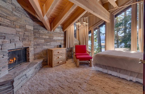 Tahoe Pines House | Fleur du Lac #1 - Lakefront - TLUXP