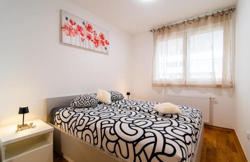 Zagreb Apartment | Flexible SelfCheckIns 105 - Zagreb - Parking - Loggia