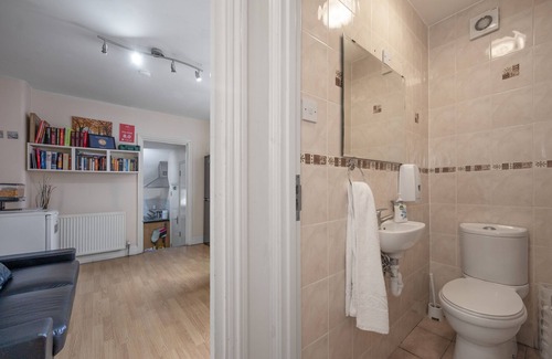Tooting House | Flexistay Aparthotel Tooting