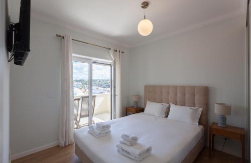 Ericeira Apartment | FLH Ericeira Artsy with Sea View