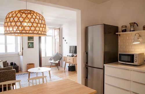 Sao Bento Apartment | FLH Estrela Comfortable Flat