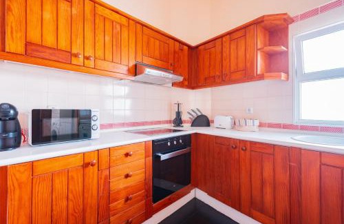 Sao Goncalo Apartment | FLH Funchal Ocean View with Pool