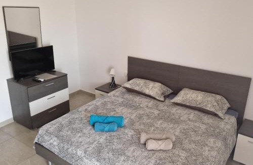 Kirkop House | Flight Rooms