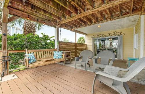 Toilla Segunda House | Flip Side Oasis Beach House