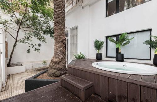 Palermo House | Fliphaus Villa Teodoro Garcia 2100 - 6 Bd Embassies Zone