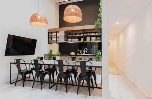 Palermo House | Fliphaus Villa Teodoro Garcia 2100 - 6 Bd Embassies Zone