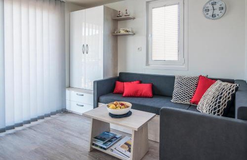 Punat Apartment | Floating Holiday Home