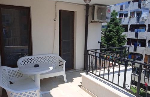 Burgas Apartment | Flora Beach Apartaments