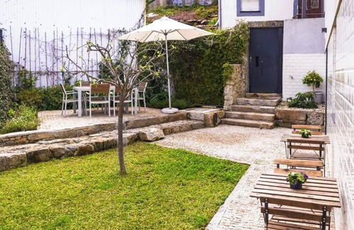 Lordelo do Ouro e Massarelos Apartment | Flora3 Flora Apartments, Studio w/Garden View