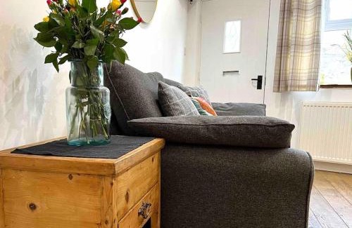 Bishopsteignton House | Florence Cottage - A delightful 2 bed cosy cottage