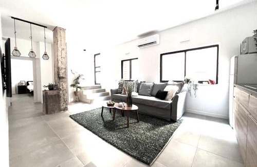 Florentin Apartment | Florentine modern apartment with cool private terrace