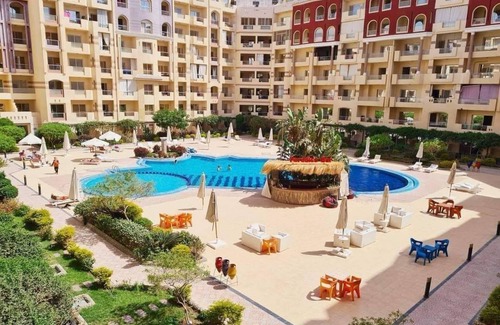 Corniche Road-Dahar Ski Chalet | Florenza Khamsin with WiFi, Hurghada