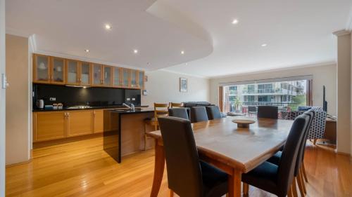 Mandurah Apartment | Florian on Mews