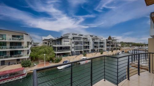 Mandurah Apartment | Florian on Mews